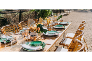 Pourquoi choisir un table ronde ou rectangulaire pour vos évènements en Belgique ?