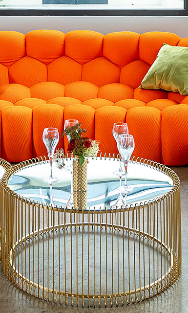Trendy salon