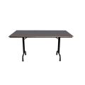 Table 150 x 100 cm - 4 à 6 places