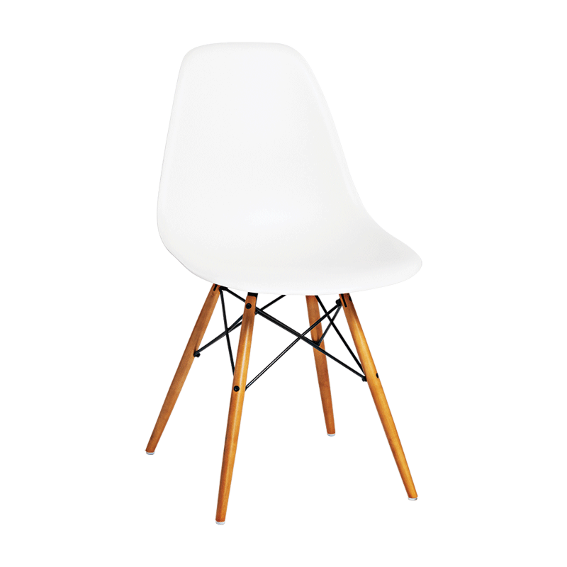 Witte Eames stoel