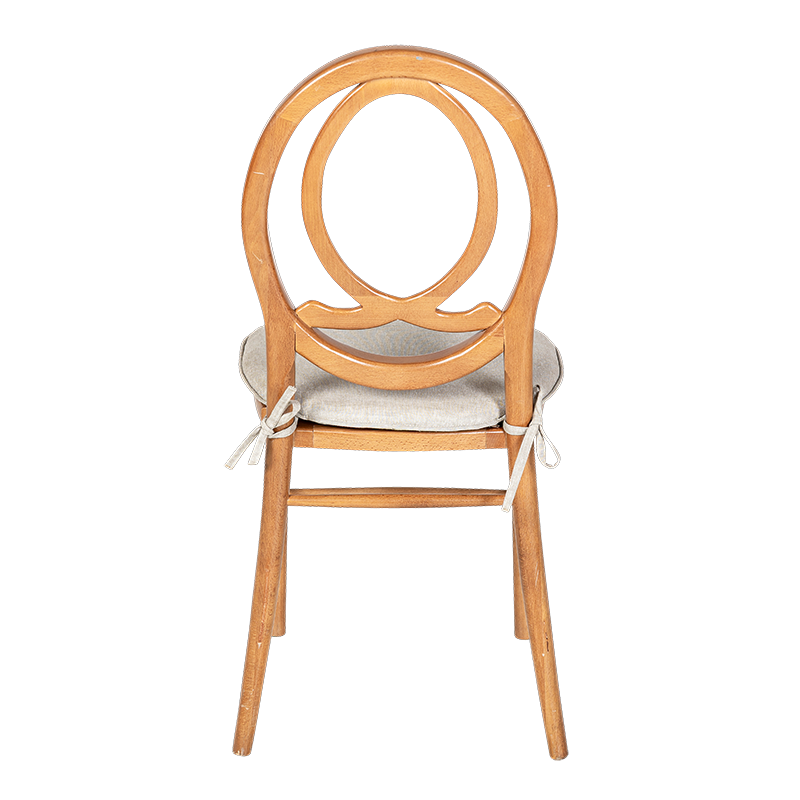 Stoel Sphinx met crèmekleurig kussen